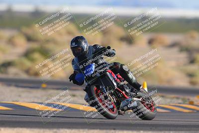 media/Nov-06-2023-Moto Forza (Mon) [[ce023d0744]]/3-Intermediate Group/Session 5 (Turn 4)/